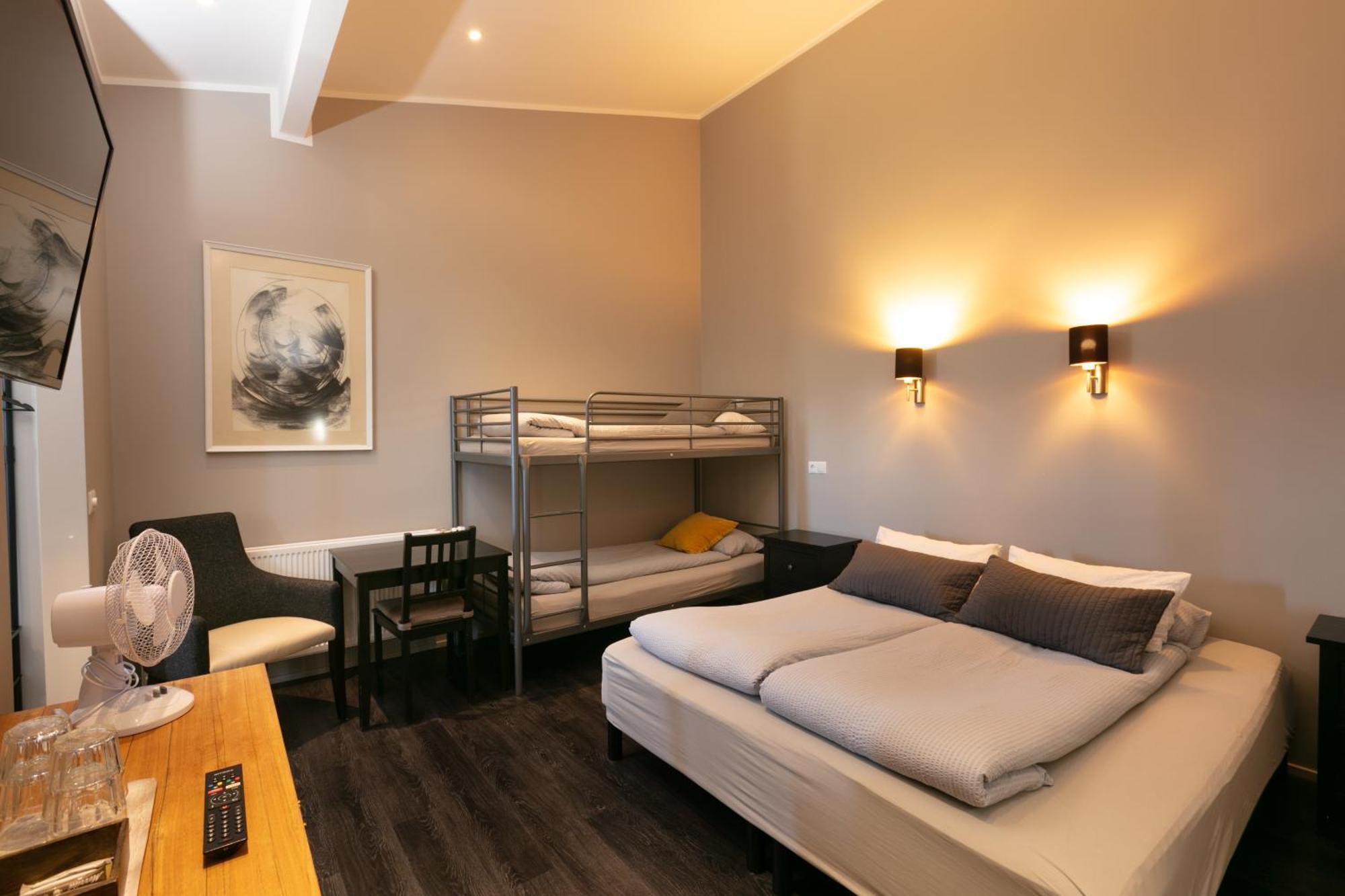 Karuna Guesthouse Saudarkrokur Екстериор снимка