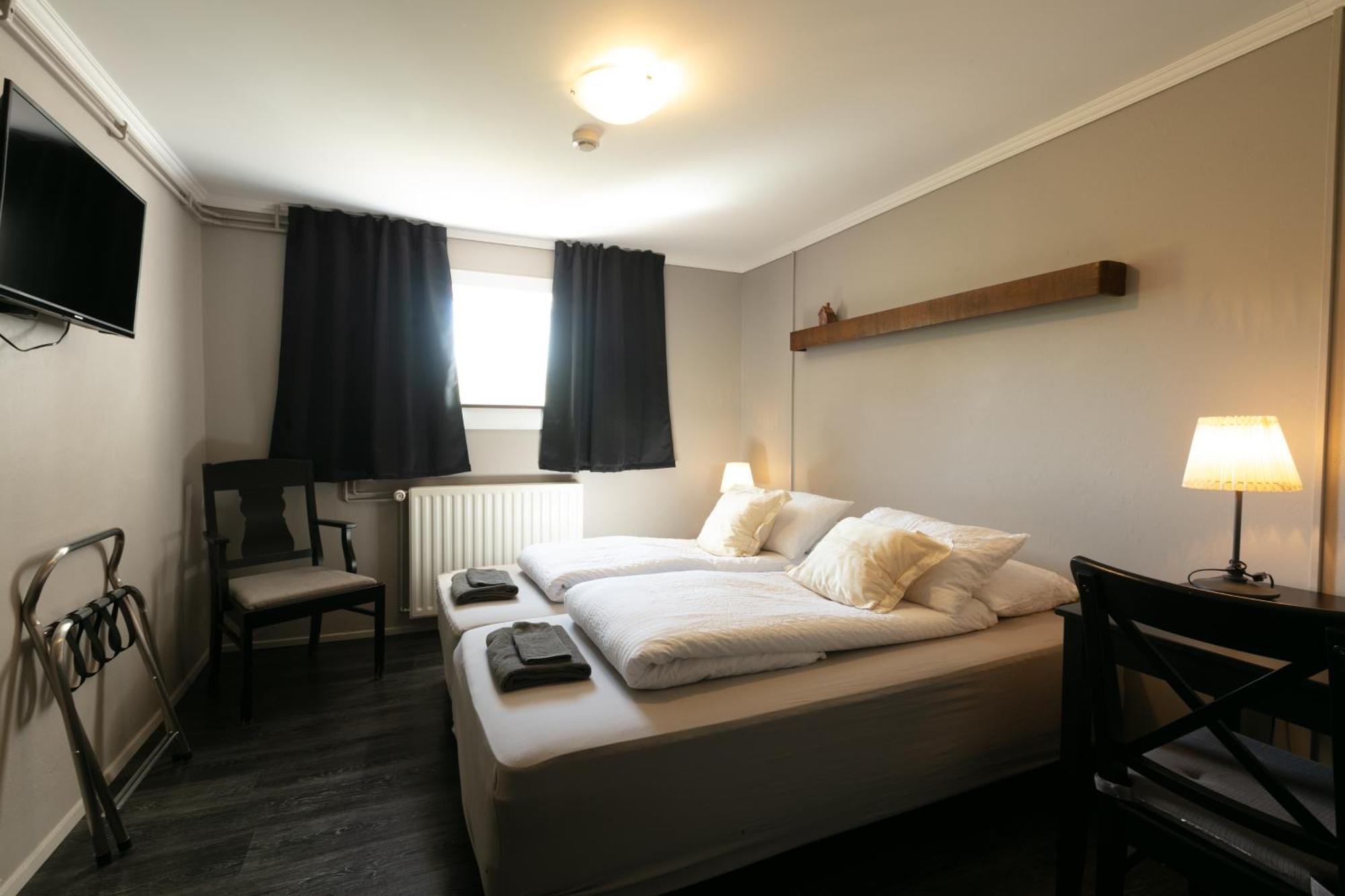 Karuna Guesthouse Saudarkrokur Екстериор снимка